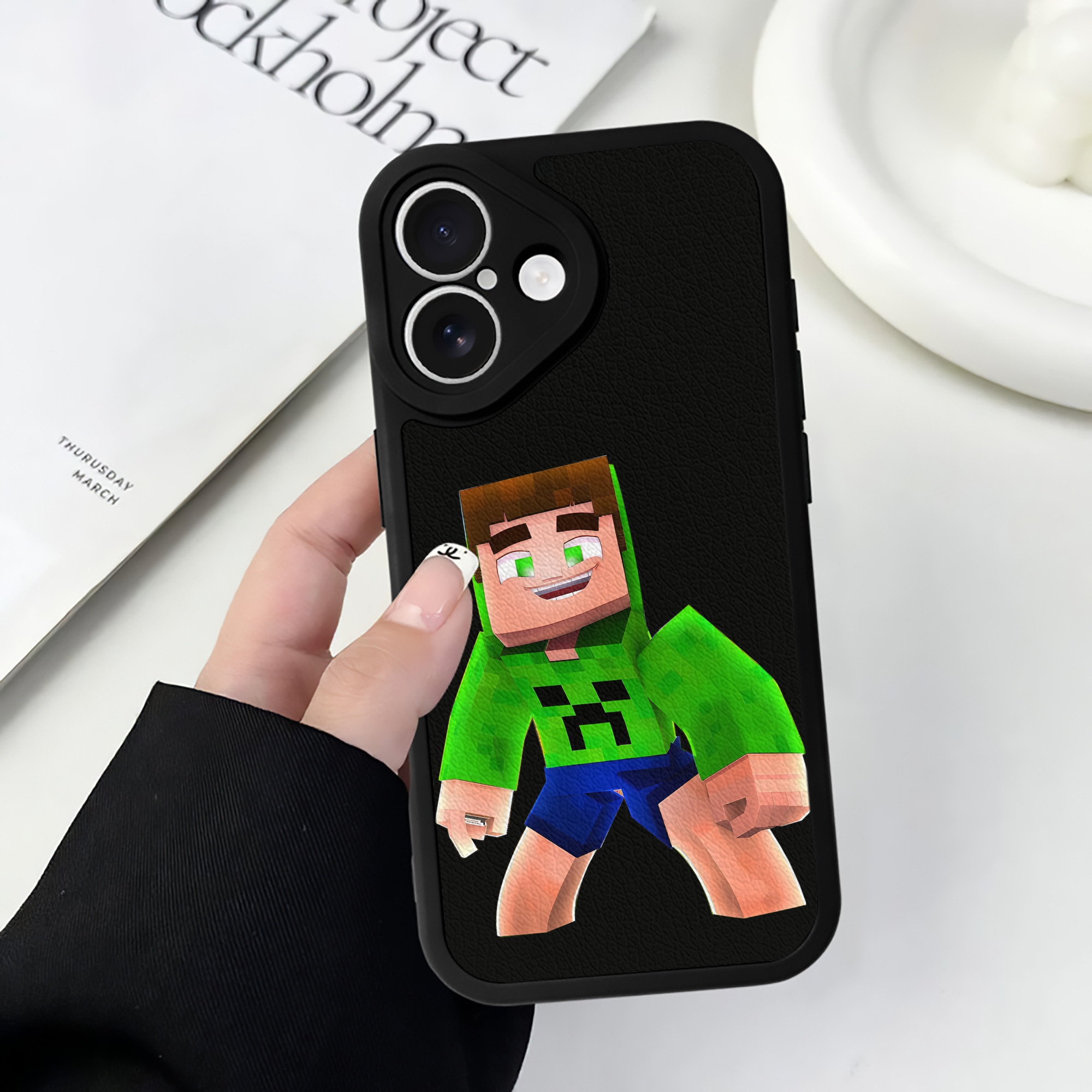 （画像用） マインクラフト ブロックの世界 Minecraft MC Block world 【iPhone 16シリーズ対応】シリコンスマホケース（レザー調） 材質：シリコン